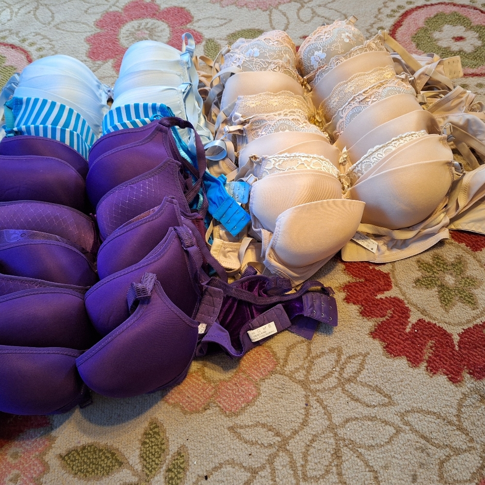 Lot of 28 new unmarked bras unsized.